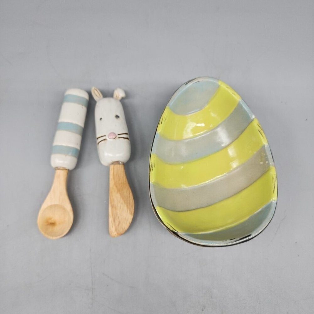 Mud Pie Ceramic Egg Easter Bunny Decorative Bowl Scoop Spoon Knife